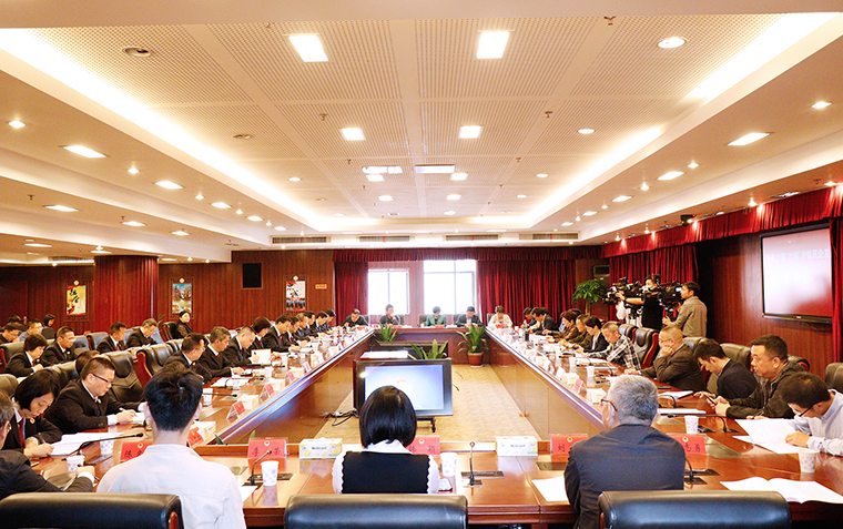 胡國(guó)安董事長(zhǎng)出席湖南省人民檢察院“服務(wù)六穩(wěn)六保 護(hù)航民企發(fā)展”檢察開(kāi)放日活動(dòng)