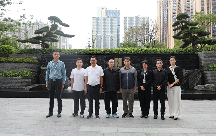 長沙市工商聯(lián)副主席王準(zhǔn)一行蒞臨綠之韻中心調(diào)研