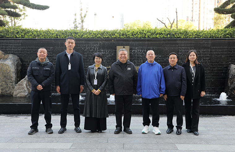 長沙市政協(xié)主席陳剛蒞臨綠之韻集團(tuán)宣講黨的二十屆四中全會精神并調(diào)研企業(yè)發(fā)展