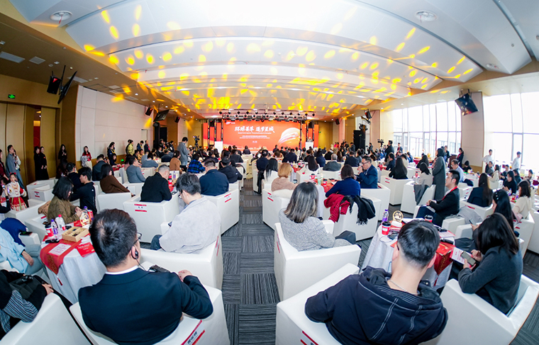 綠之韻集團(tuán)精彩獻(xiàn)演“環(huán)球薈萃 逐夢星城”2026年長沙市外商投資企業(yè)新春聯(lián)誼會